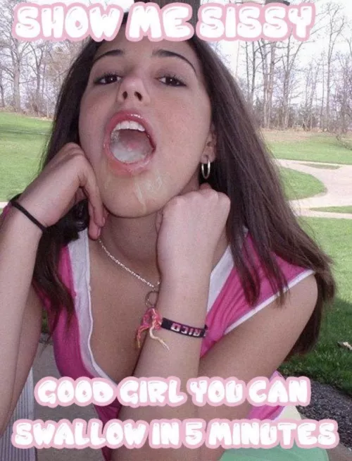 Love when daddy makes me hold his cum till I’m allowed to swallow🥰🙈😋