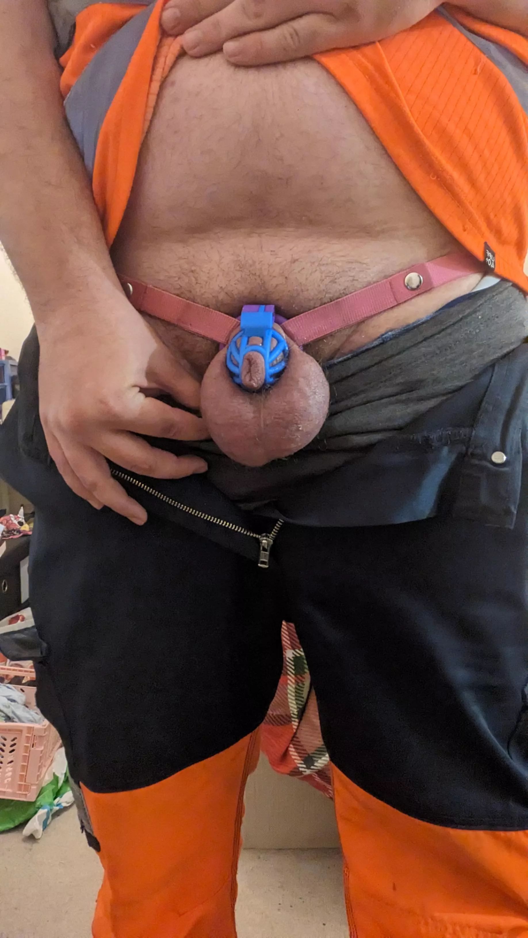 My first full week at work locked wish me luck 😜