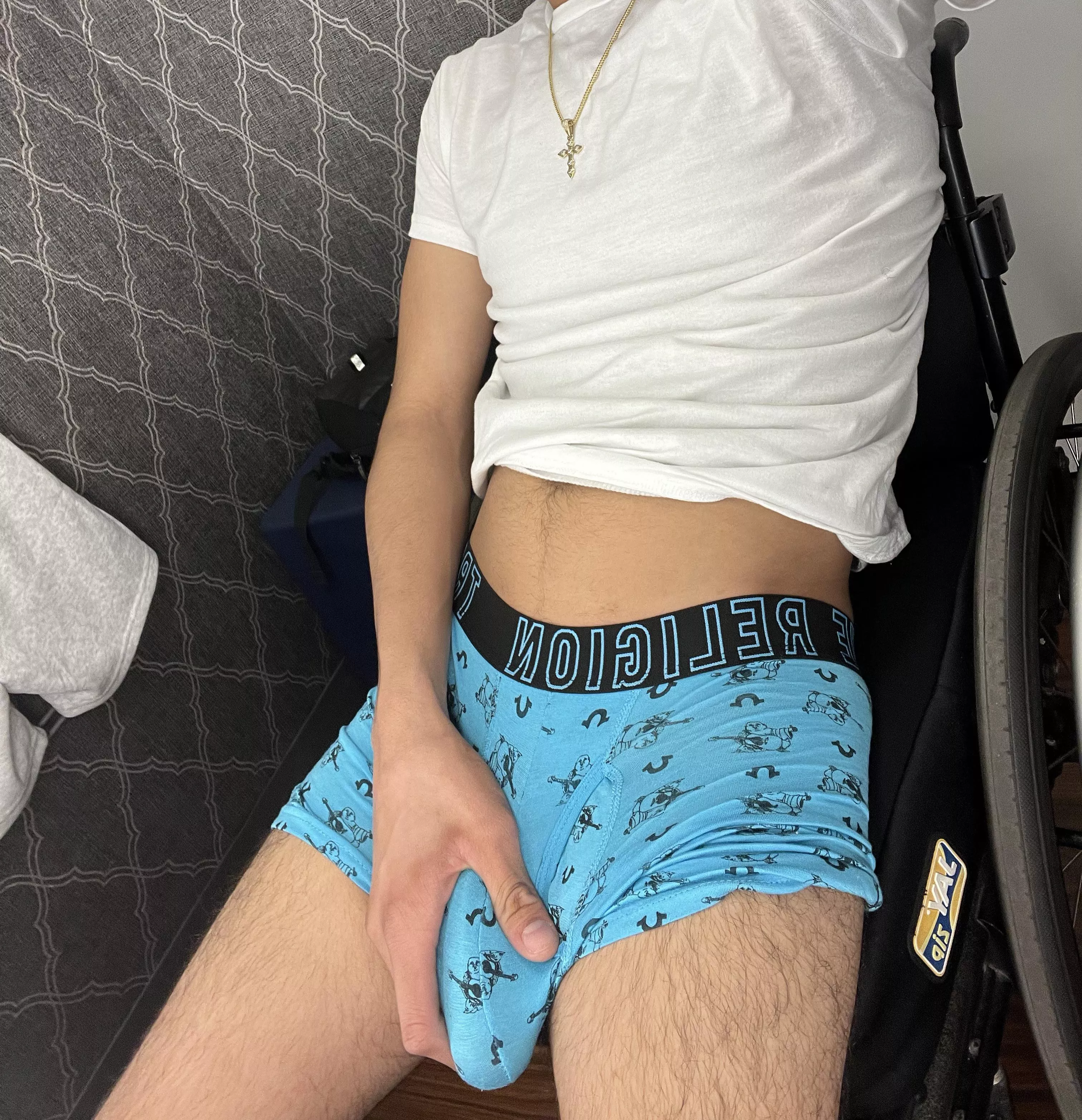 Pull it out in the fitting room