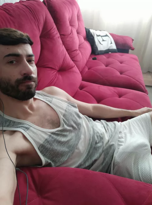 Quick bulge to start the week