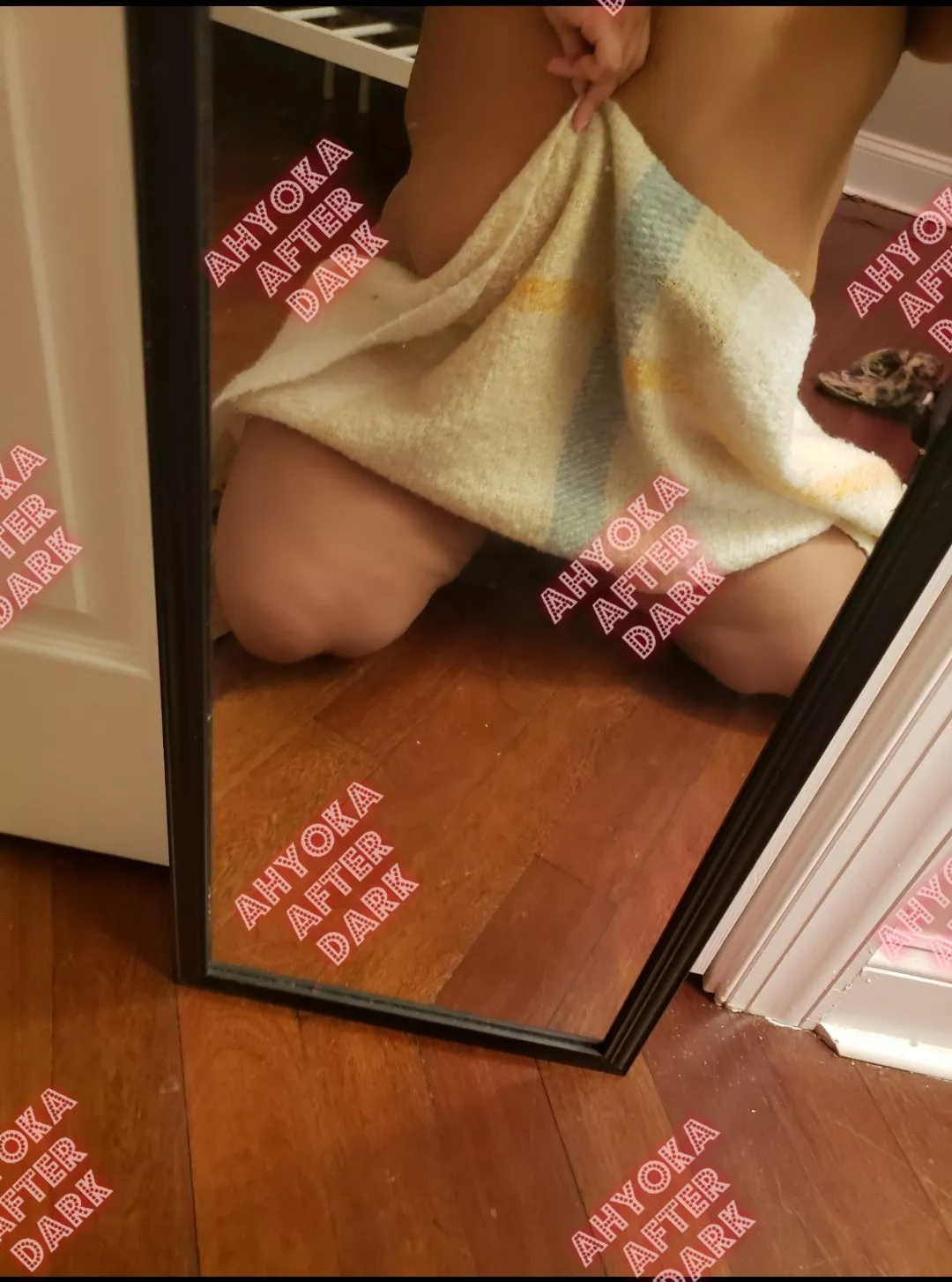 ⭐ Suckable and fuckable soft exotic college girl skin ⭐ DM for access right now to the GRAPHIC NUDITY content I'm back to posting on my page 😝