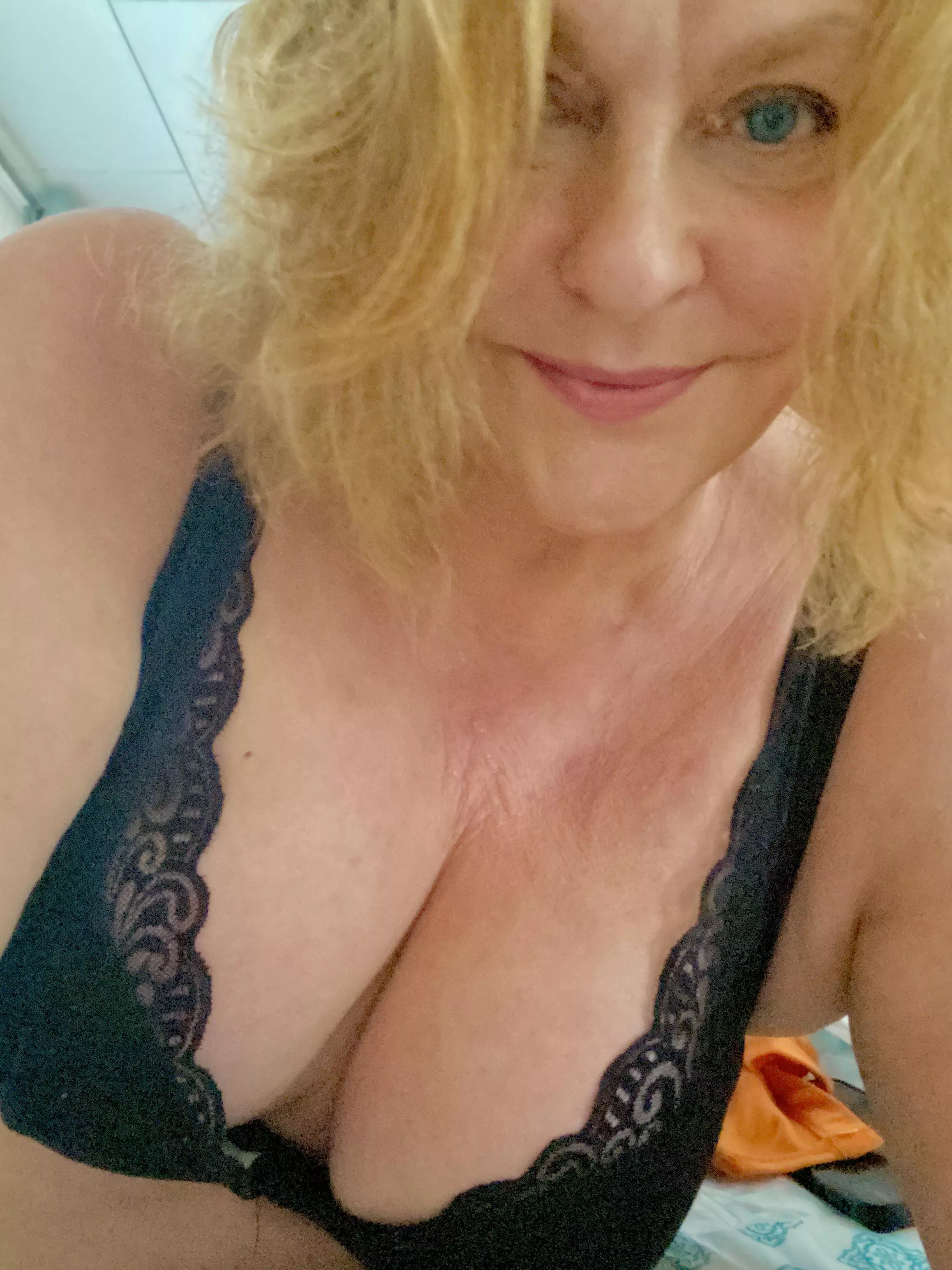 Teacher Tess Sexy Bra!