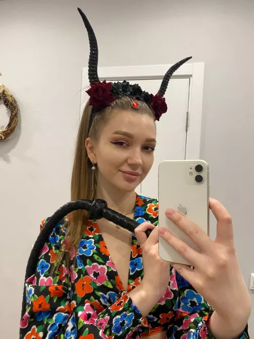 This devil need a good slave