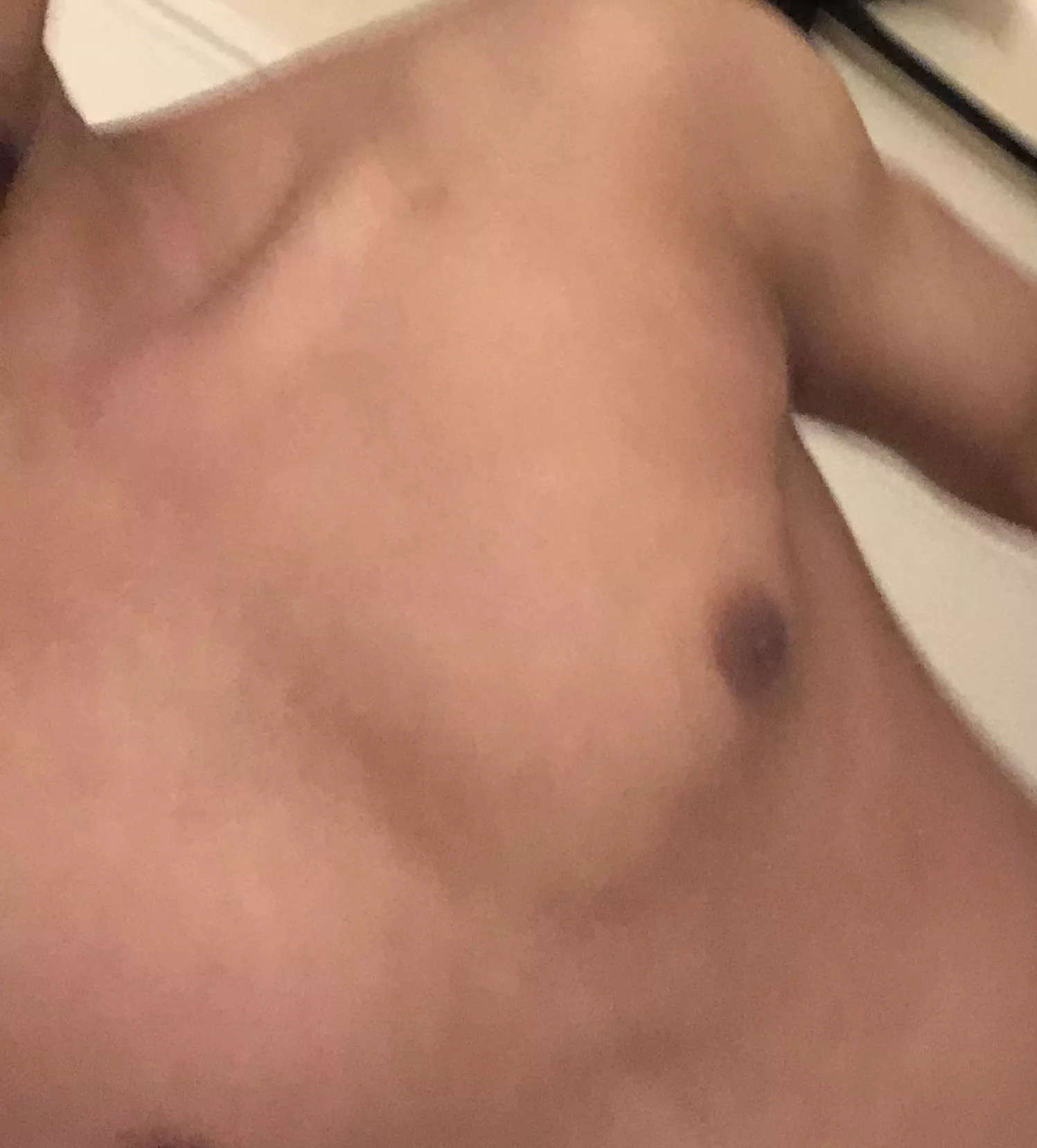 18m brown anyone in slough hmu asap