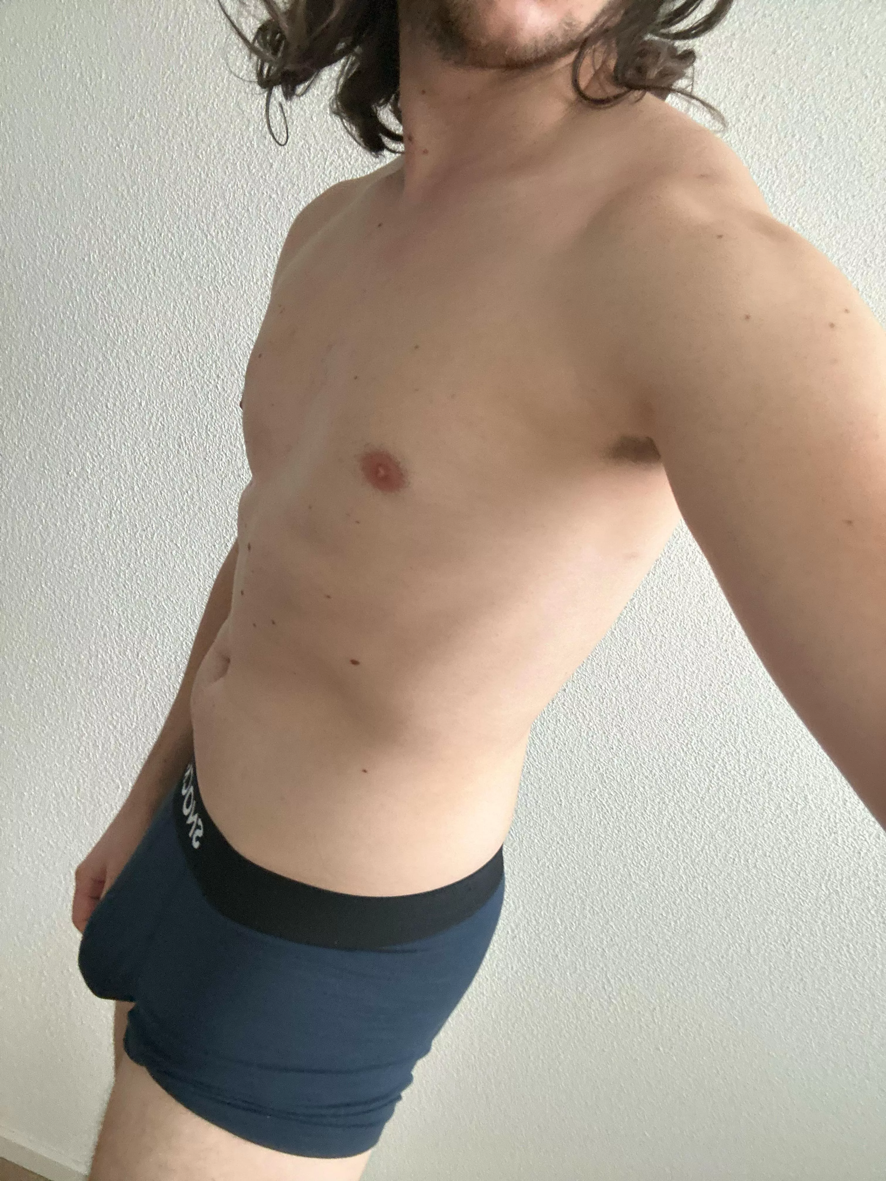 27 chill vers looking fotr fit guys. joeyaurora1995