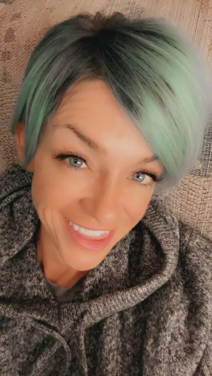 44yo pixie ready to play