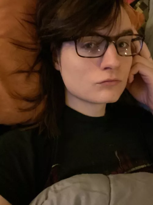 Am I pretty without makeup?