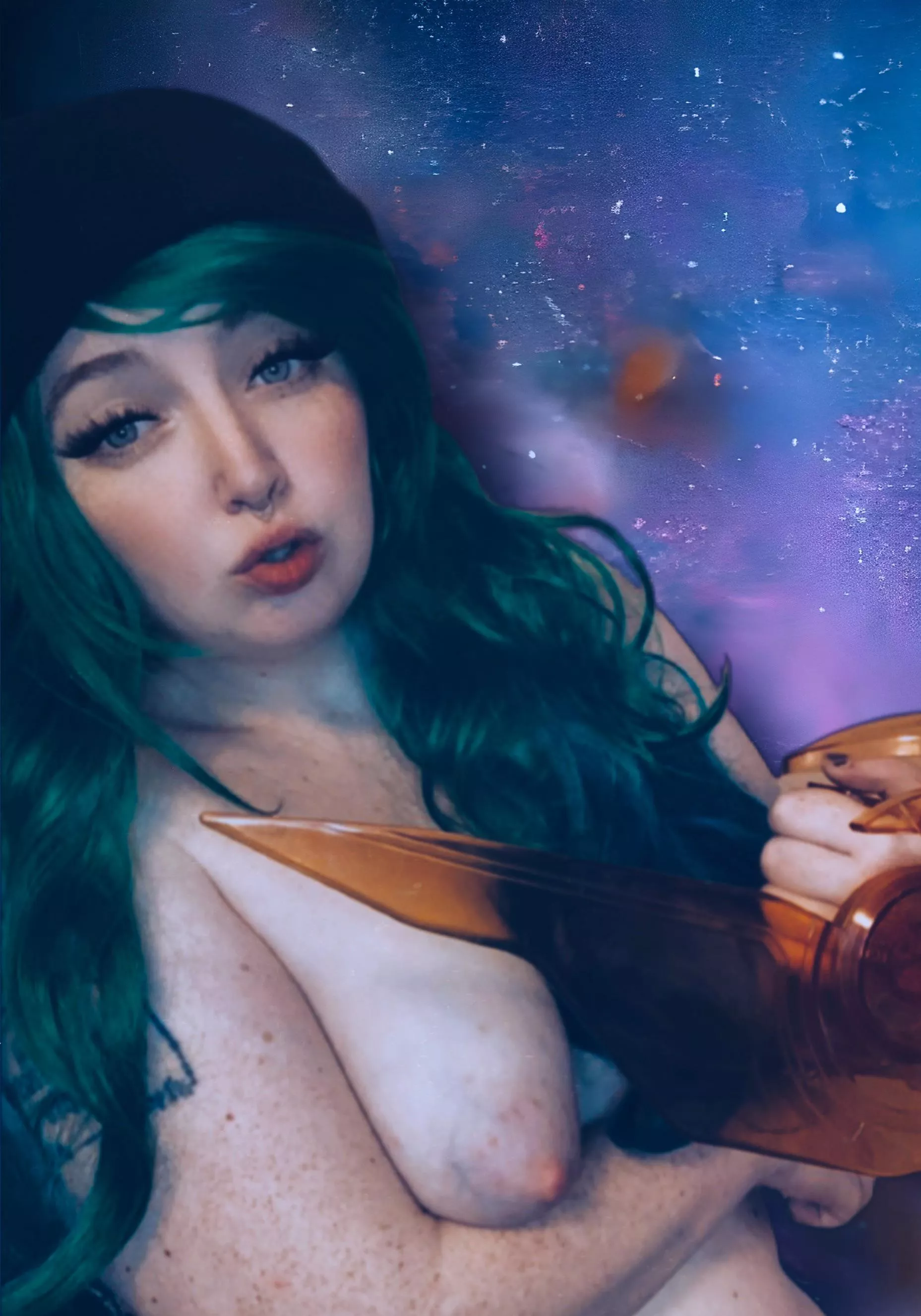 Am I your [F]avorite girl on the citadel? 🎮✨