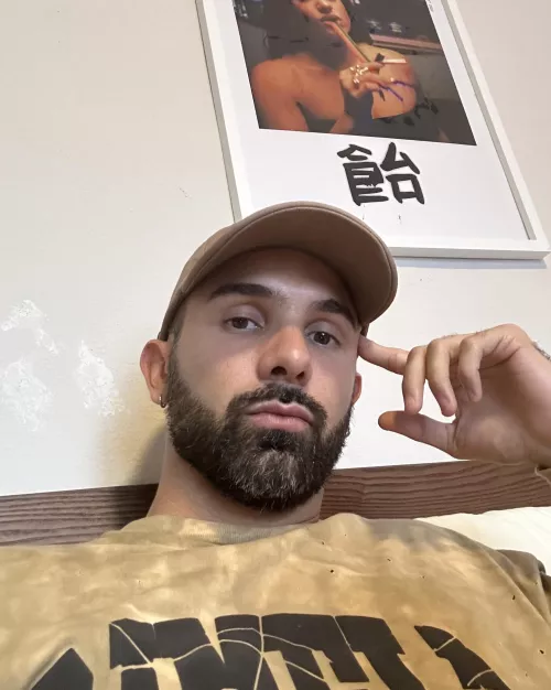 Are children and I the only ones playing Disney Dreamlight Valley? 👀