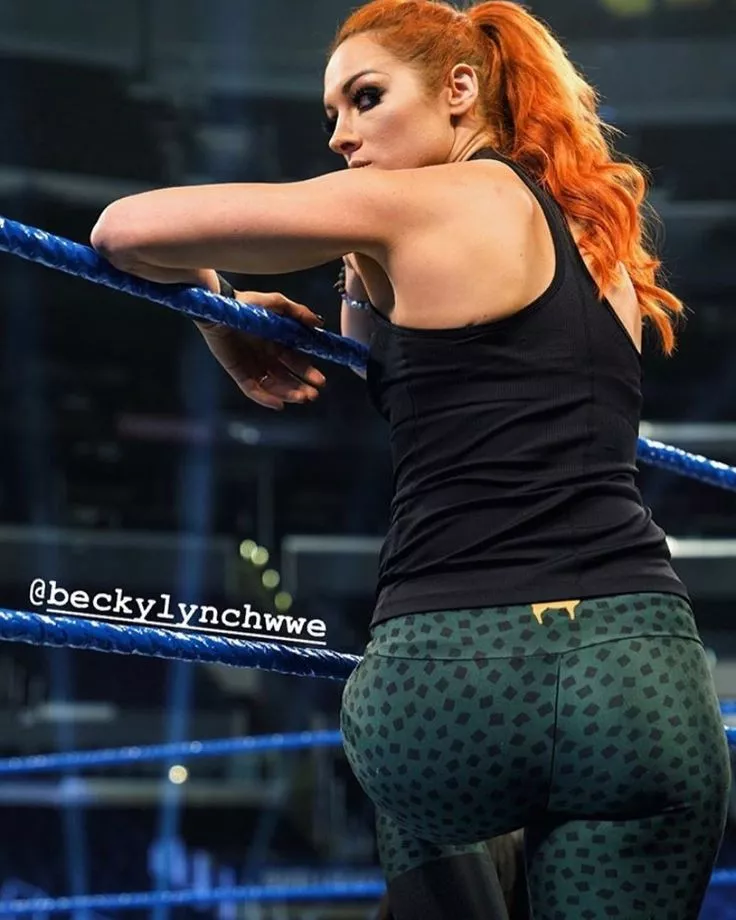 Becky lynch makes me fap