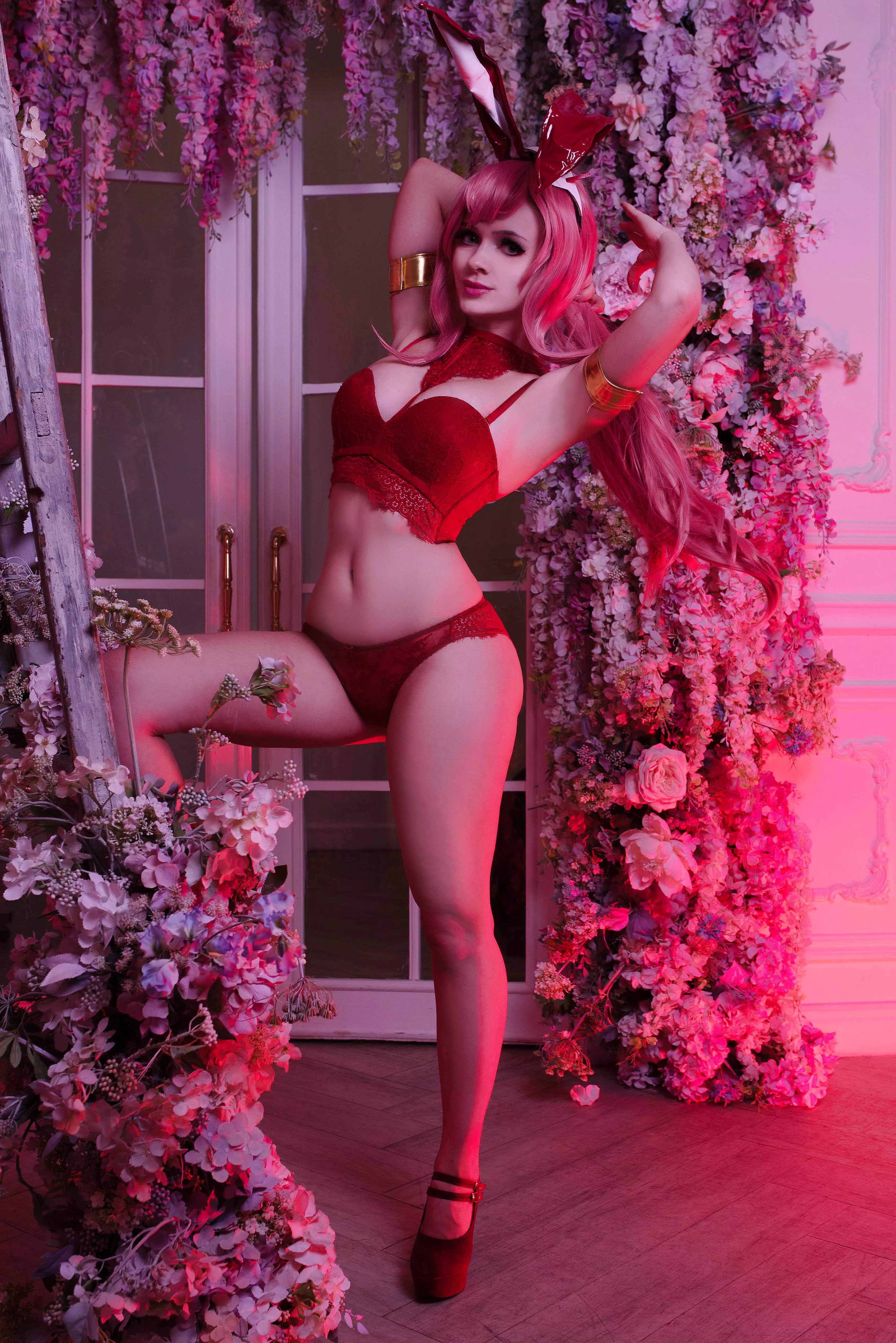 Bunny Zero Two cosplay by Evenink