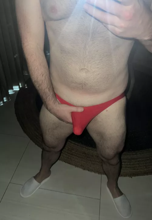 Craving a good hard fuck tonight. [40]