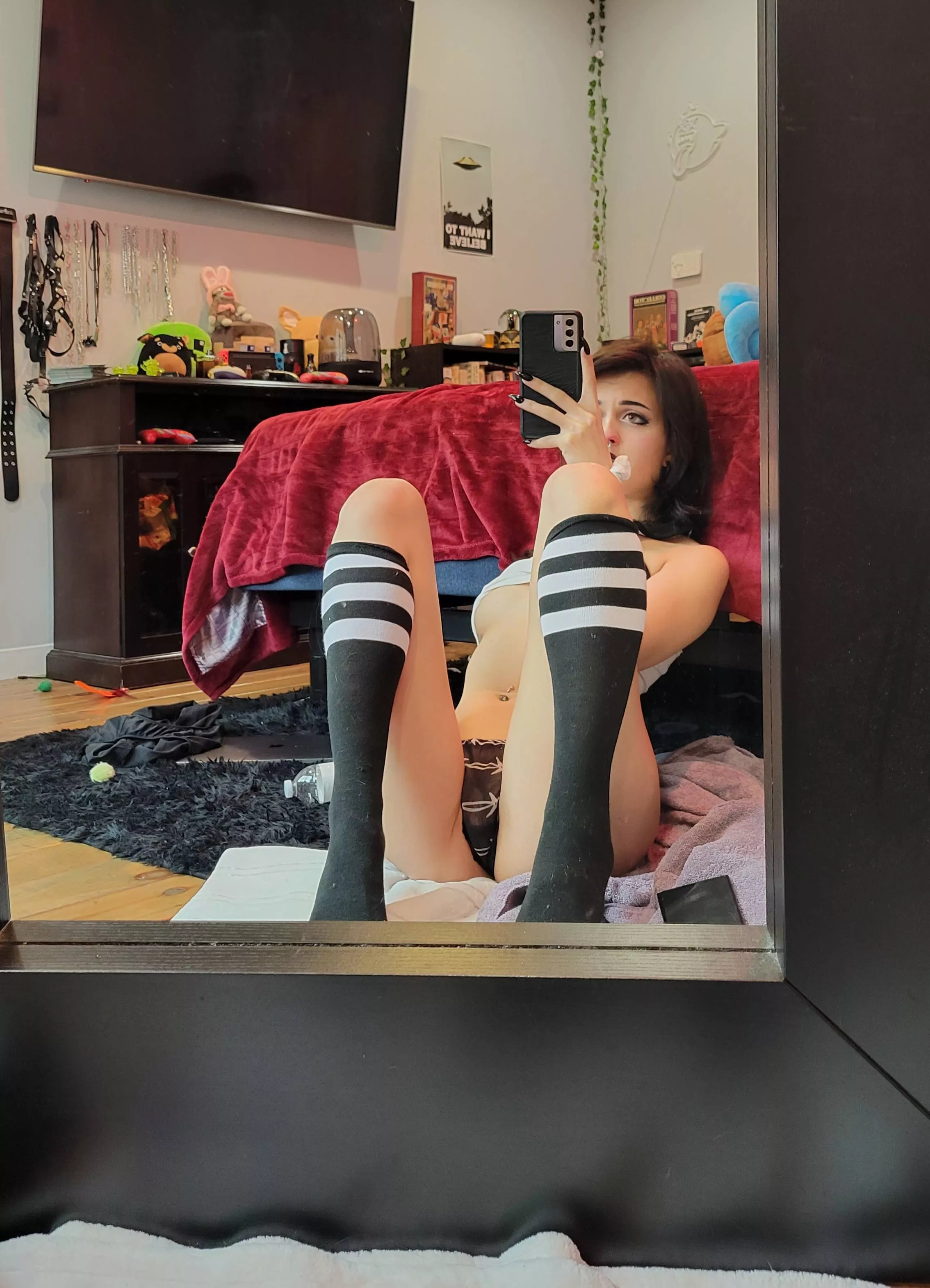 do you like my striped knee socks? 🖤