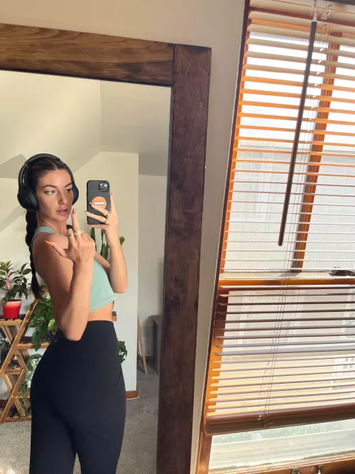 [domme] Which one of you gooning bitches thinks they’re ready to be absolutely mindfucked & drained by me tonight?