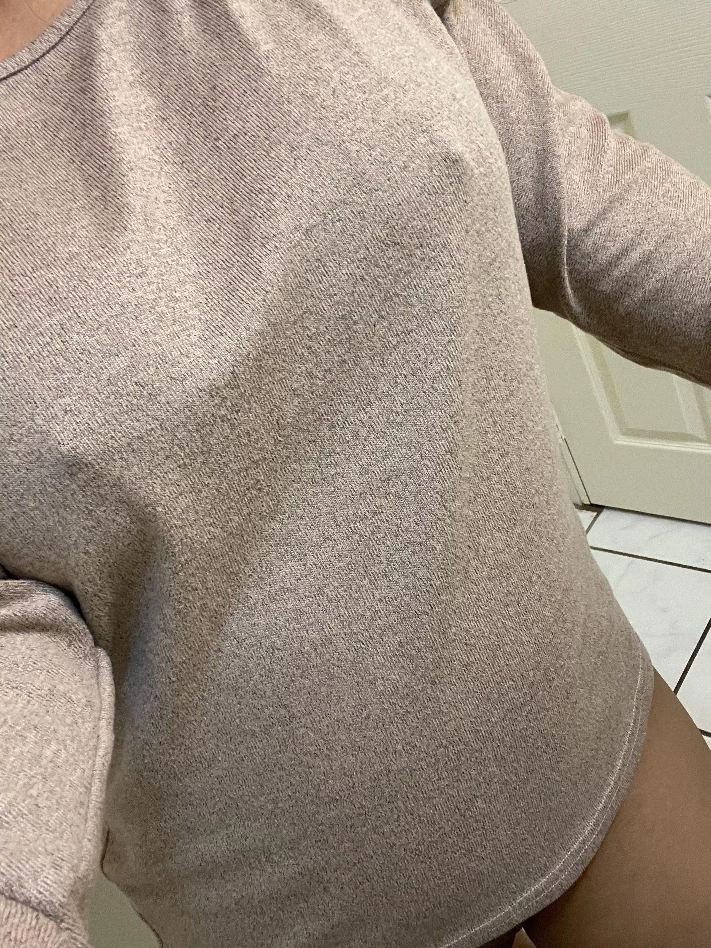 Is this shirt ok to wear to the office today?