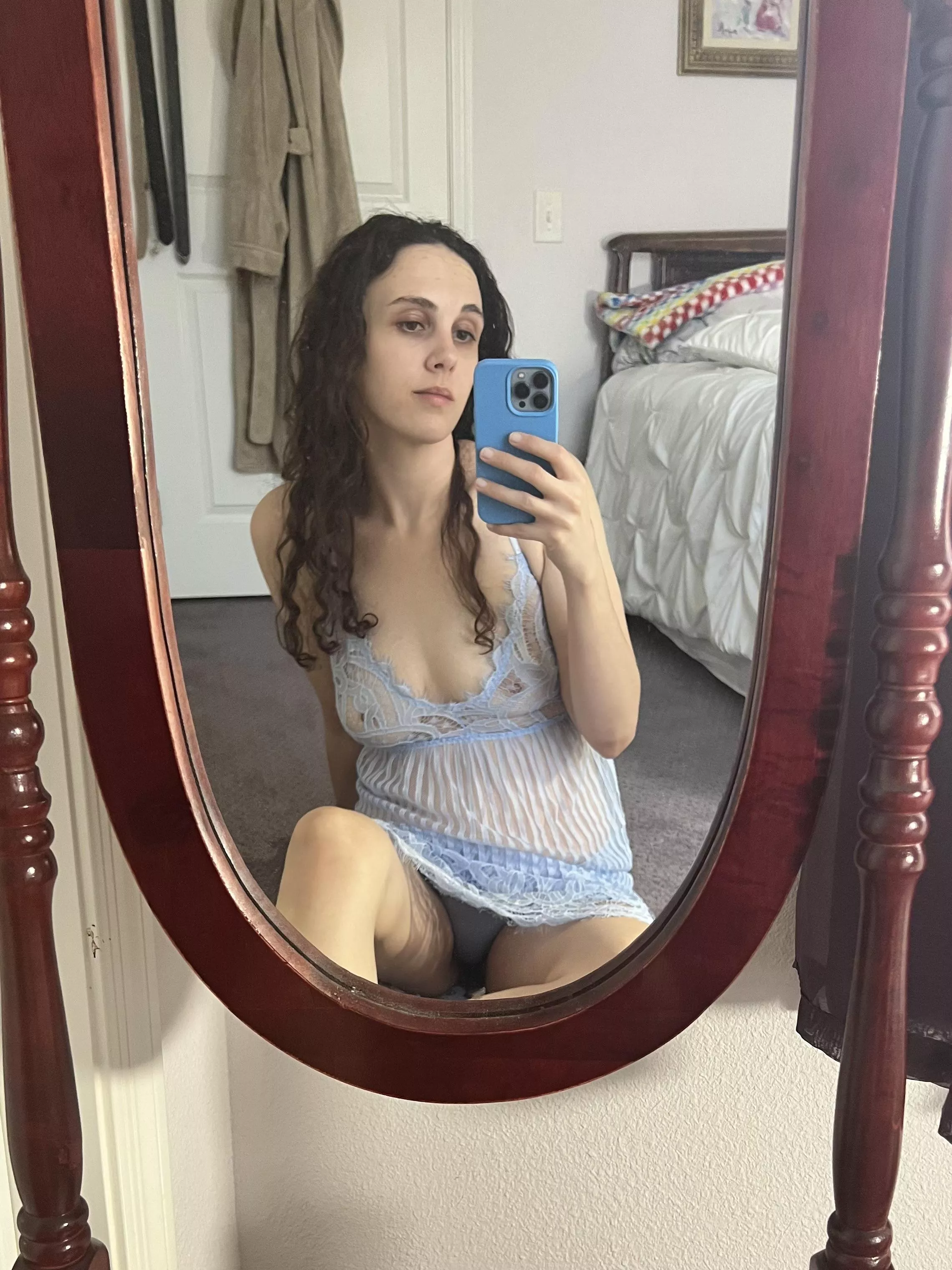 I’ve been a blue girl all day today. 💙