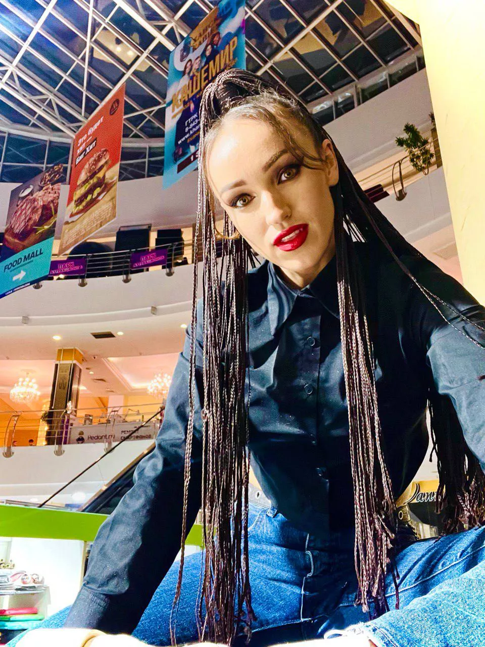 😍 Let's create a love story that's full of passion and excitement - are you ready to join me on this adventure?