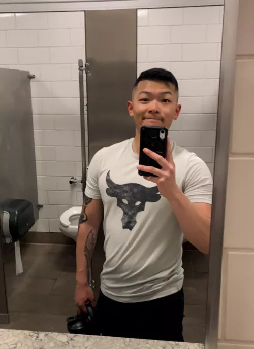 Only worked out for like 30 minutes but I’m happy I went at all today lol