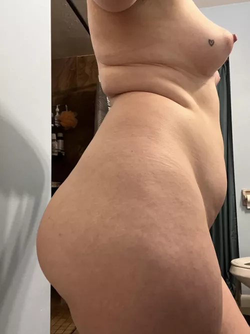 Perky tits and cheeks