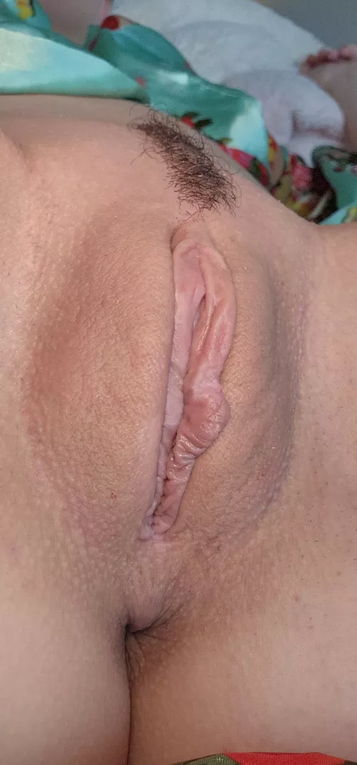 Please rate my pussy 💋