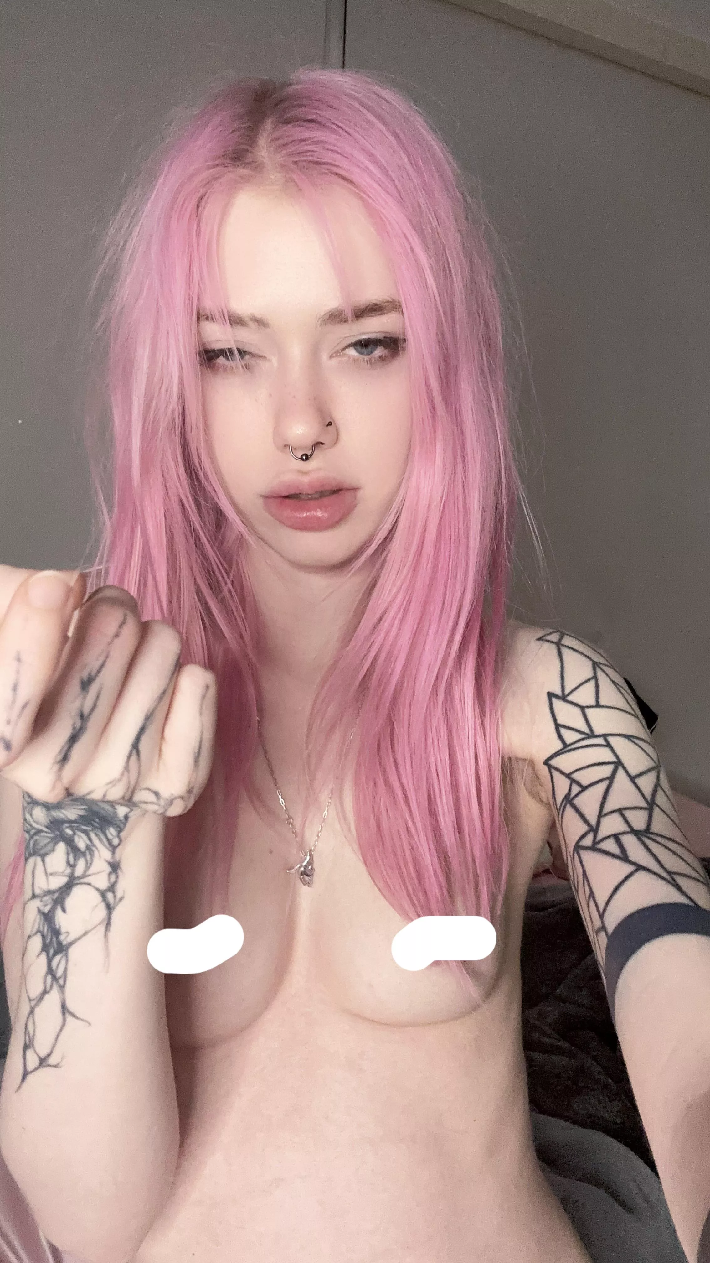 Tatted girls are more kinky