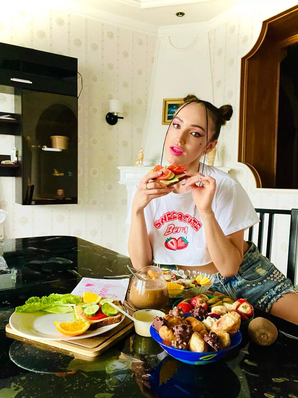 🌈 The magic of being a rainbow in a world of black and white 🌈