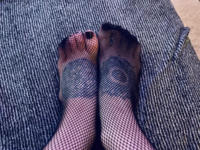 Tuesday morning fishnet toes