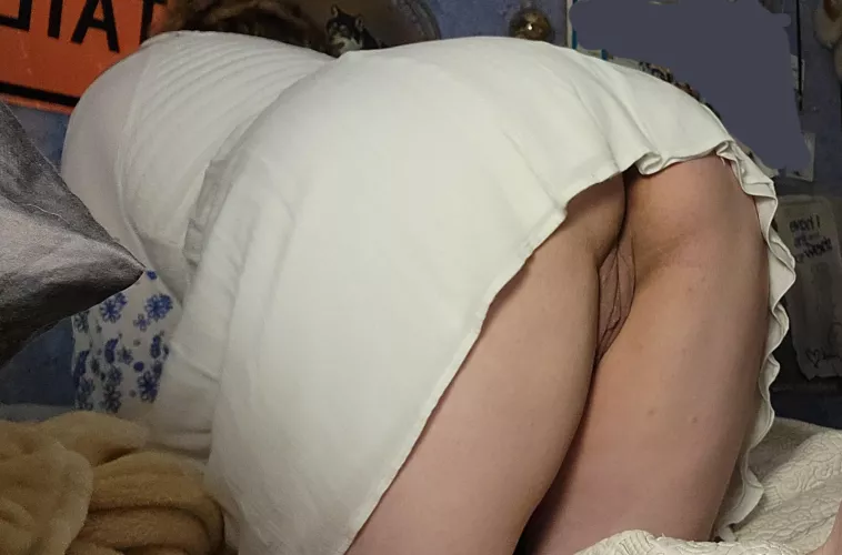 Uhm,, , Easy access? 💕 [Pink || 21 || they/them]