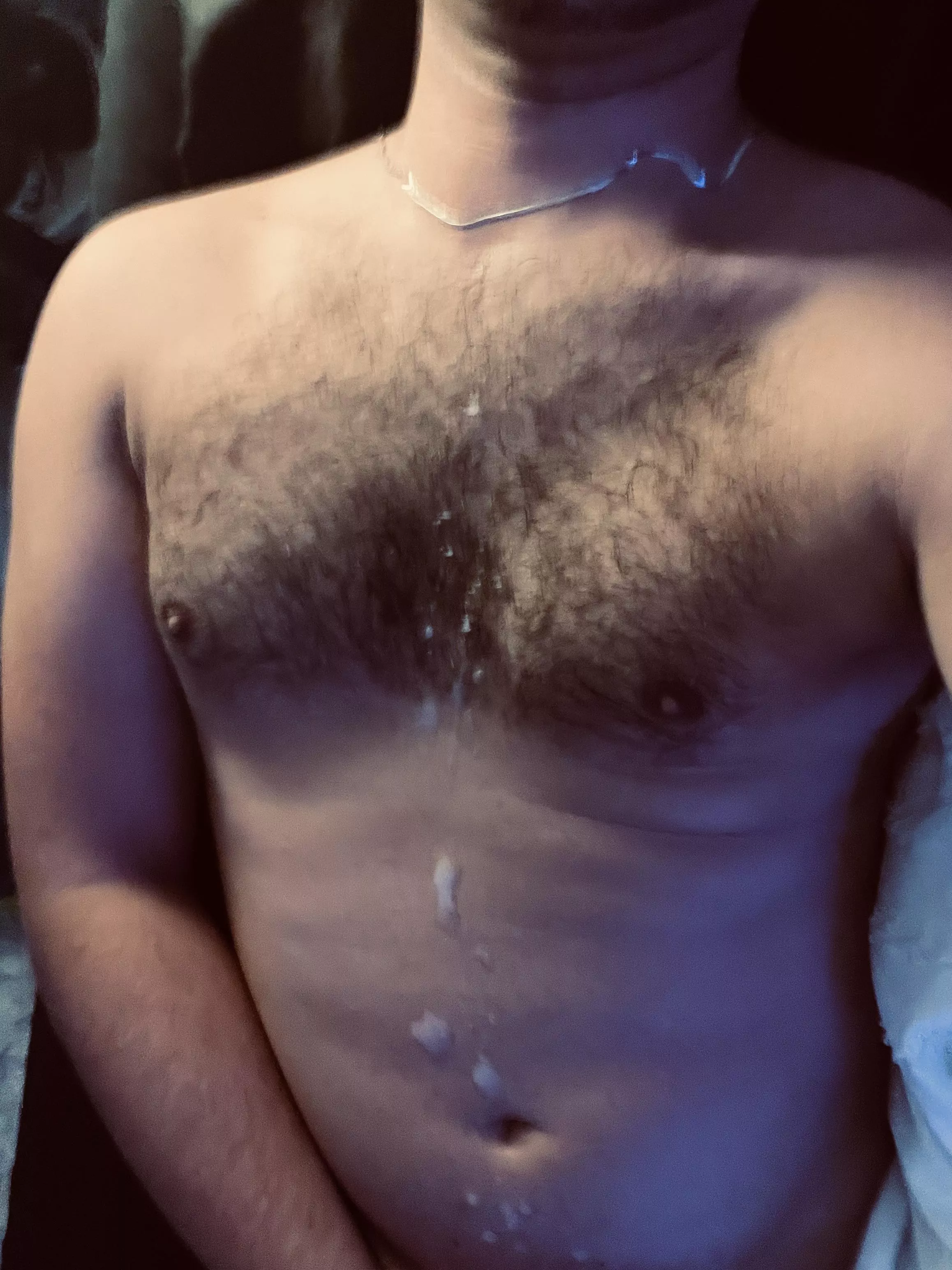 With all this rain in so cal I just want to cuddle and cum 😈 join me 🍆💦💦