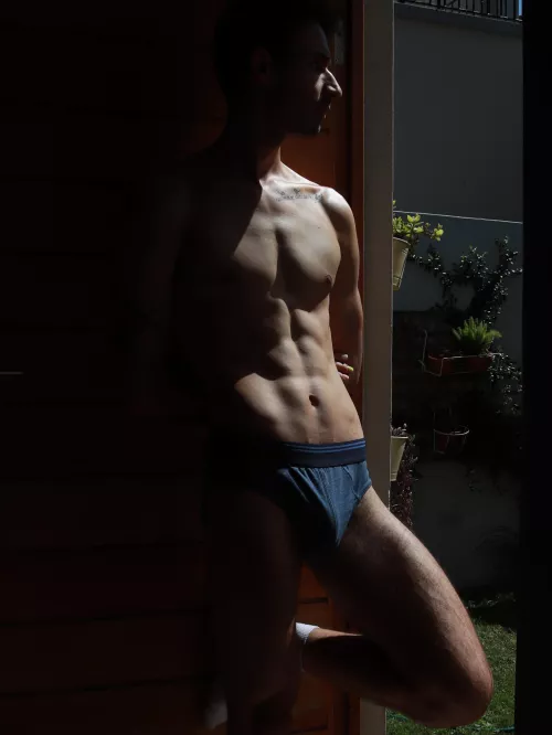 You know where to go if you want to see me without the underwear 😉