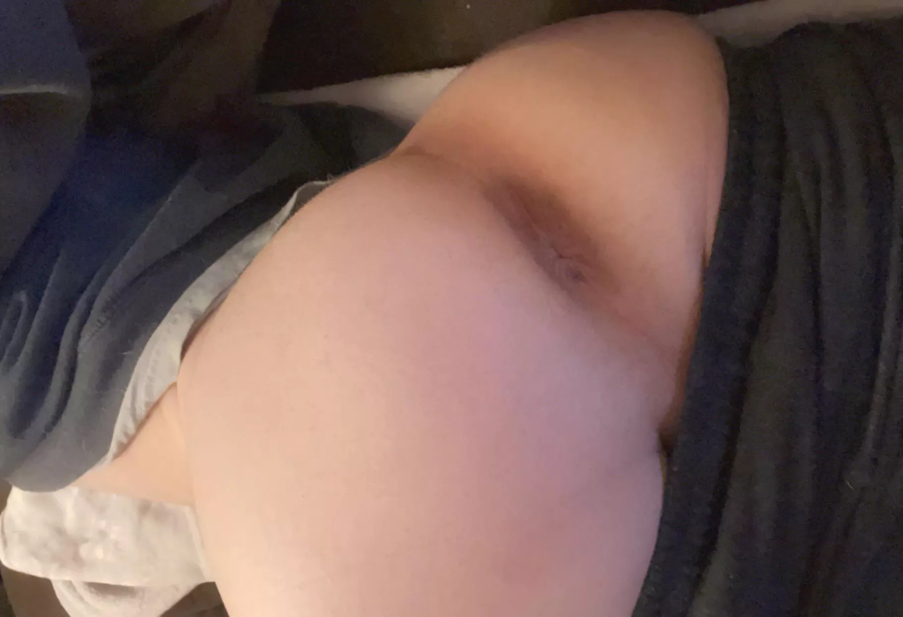 [21] stare as much as you want 🤤