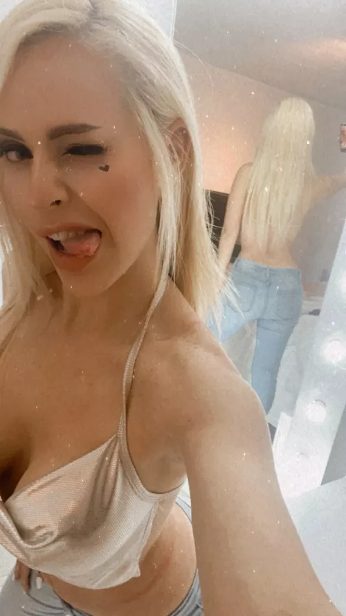 Any older men here that can make my knees weak?