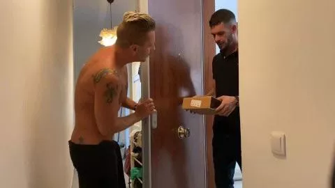 Anyone ever fucked with a delivery man? Such a hot phantasy. If yes, how?