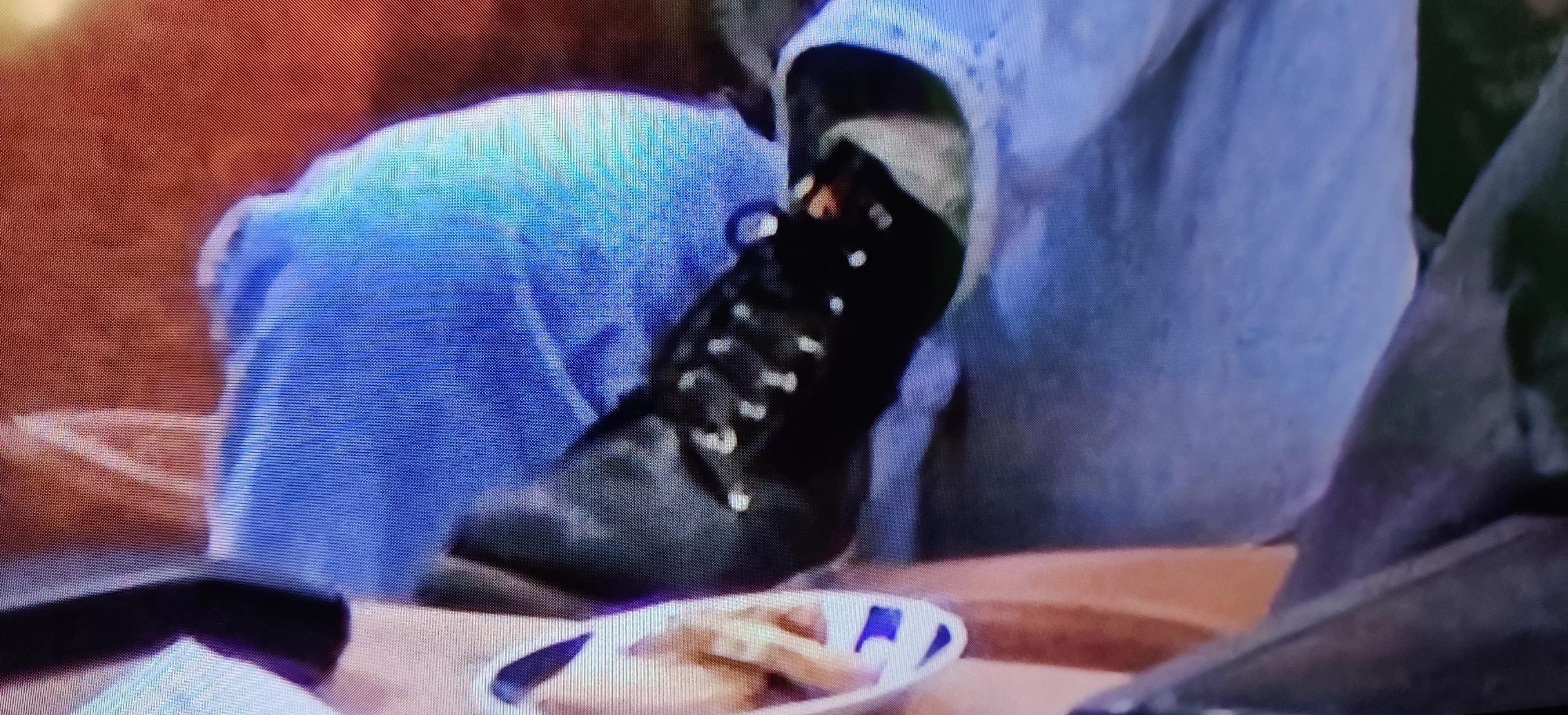 Can anyone recognise Joey's (Friends) boots? Brand and possibly a model