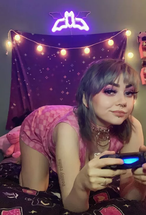 excuse me while i play stardew valley for an ungodly amount of hours