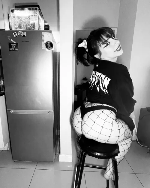 Fuck I’m cute ☺️