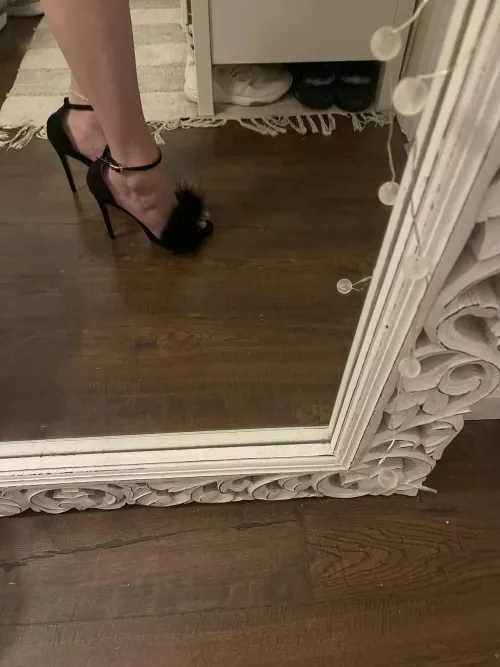 Furry heels! Do you like them?