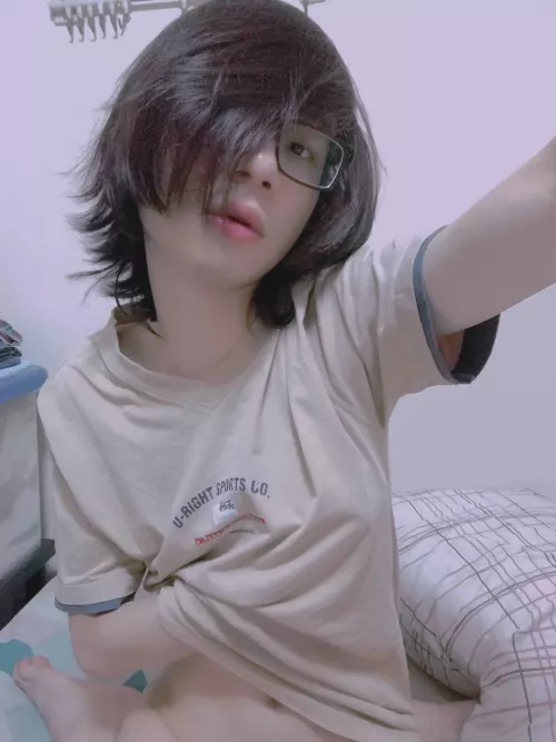 Good morning 💖, do you think I should leave my hair this long?