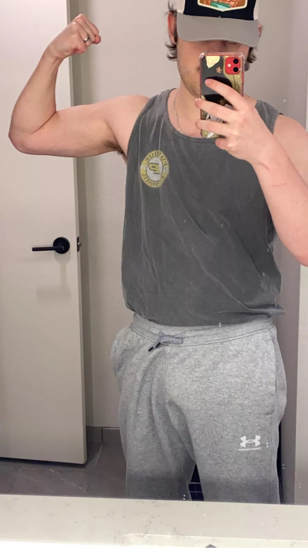 Got a new pair if sweat pants, how do you like them?