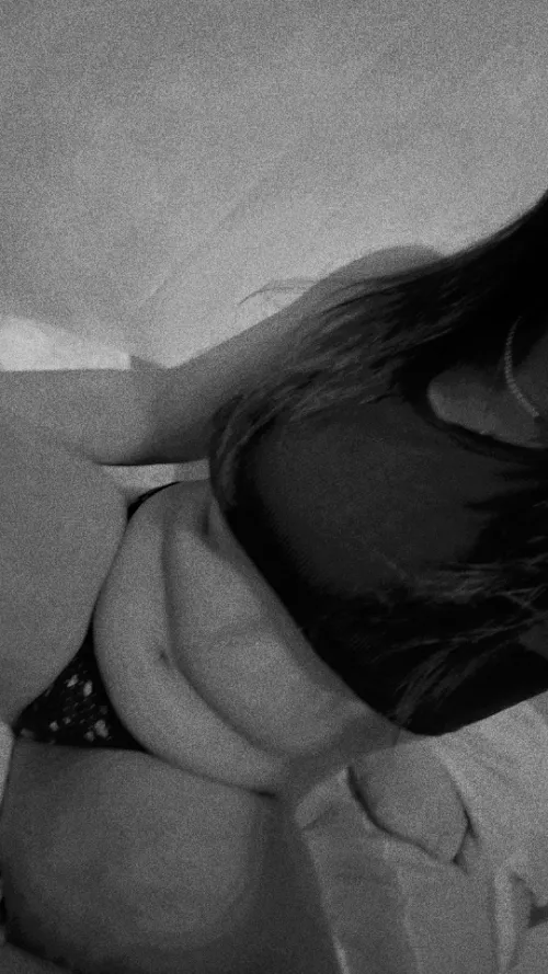 grabbing shape 🤘🏼❤️