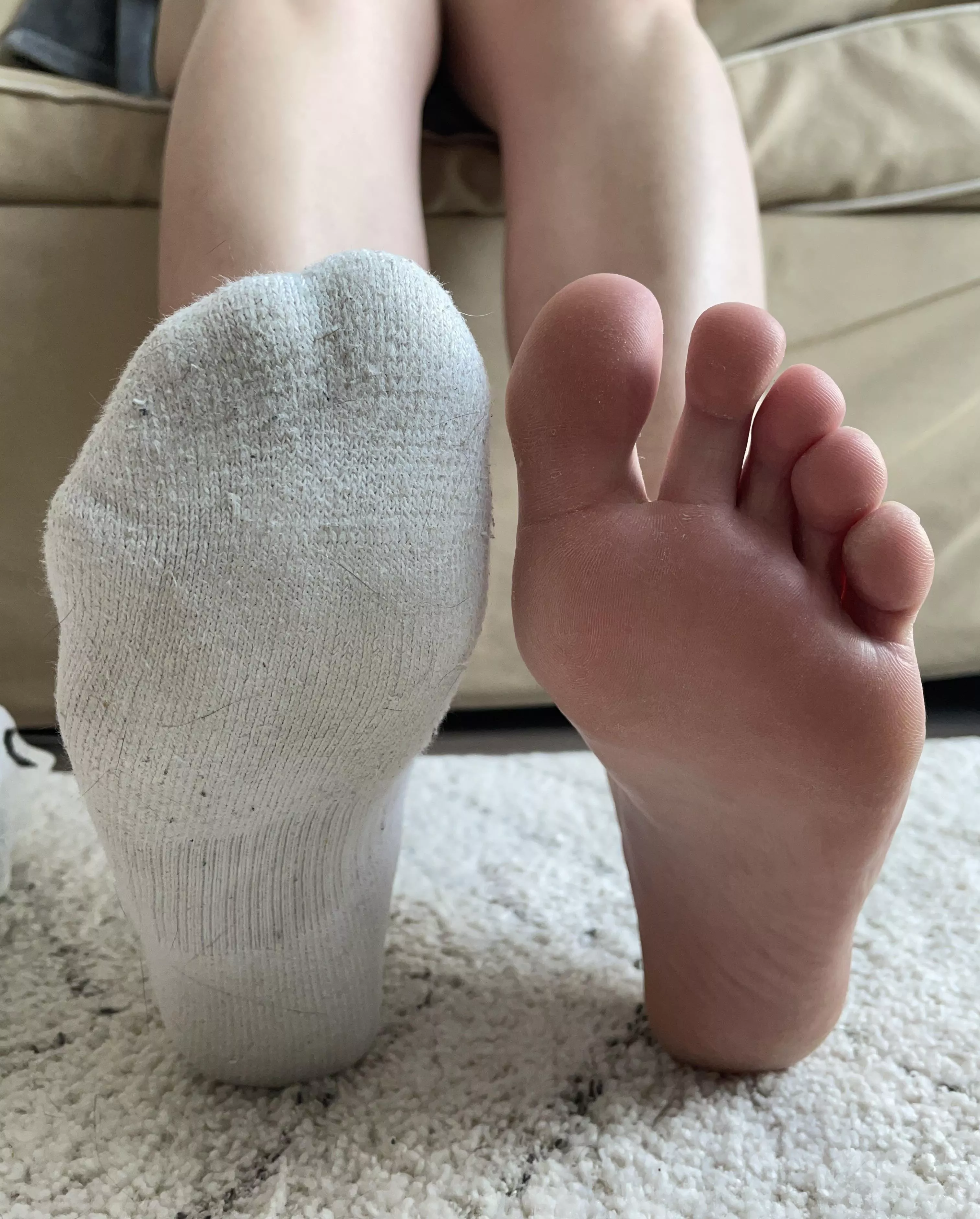 How would you take off the next sock? 🤔😈