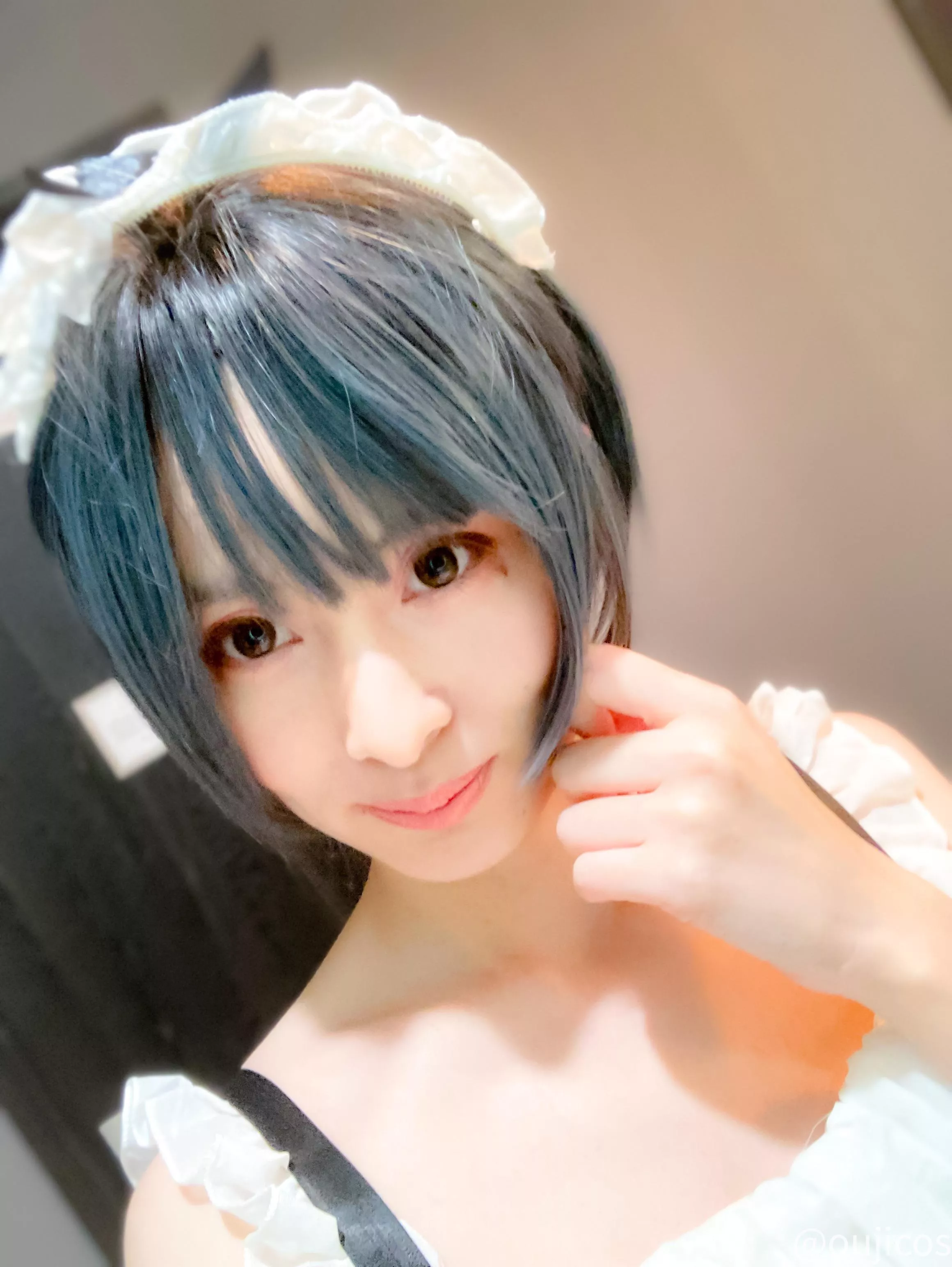 I like Maid costumes cuz it’s cute ❣️