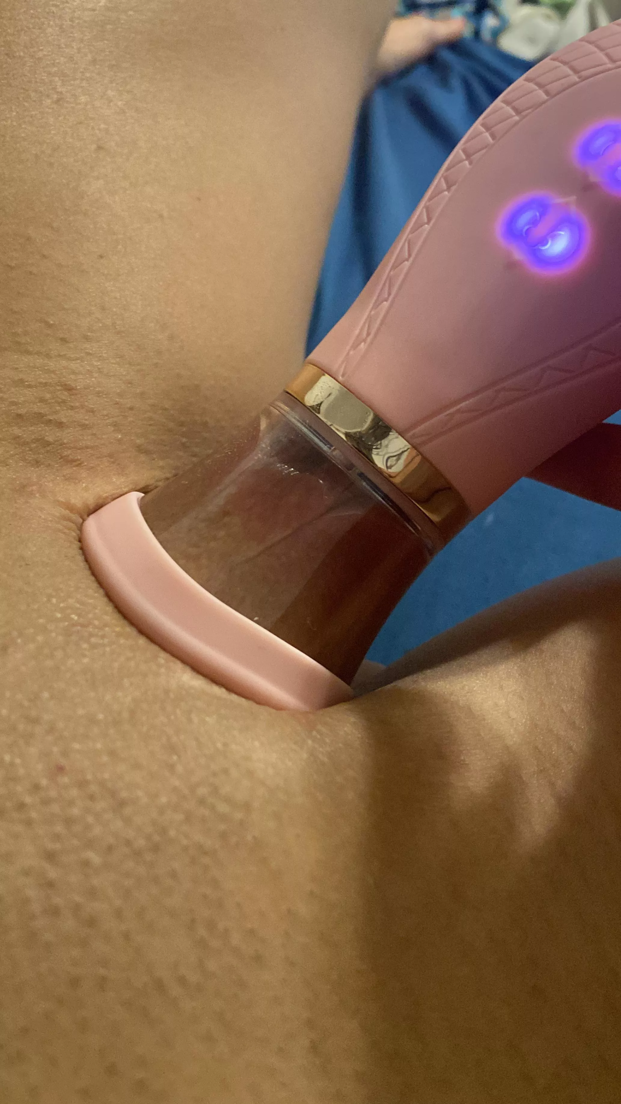 I love my new pussy pump 🤤[f]