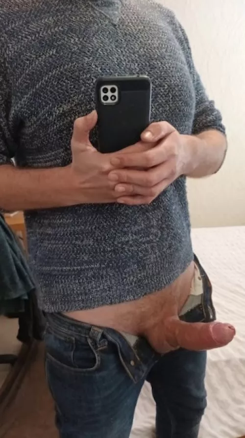 I need a volunteer to come swallow this thick dick