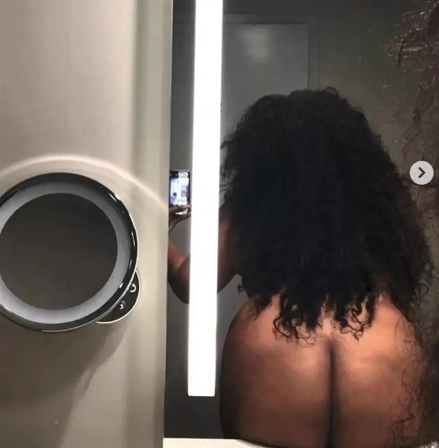 Lizzo’s fat ass 🍑