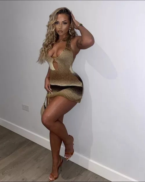 Looking 🔥🔥🔥