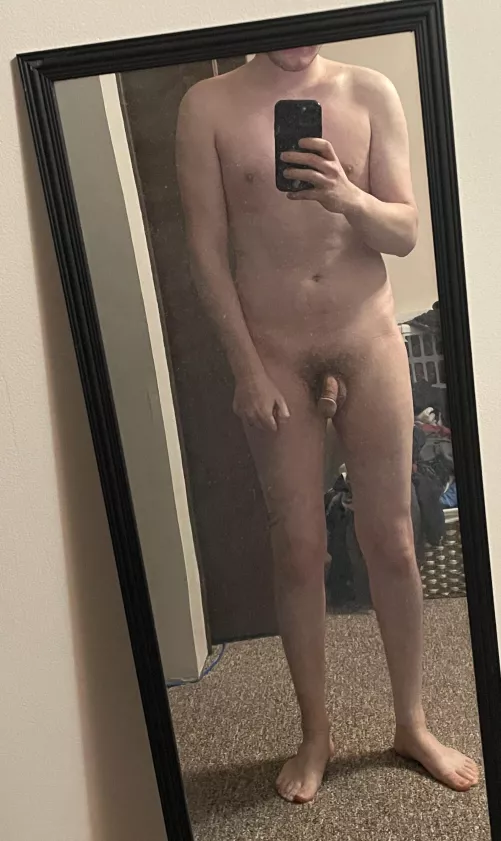 M 26 140: first full nude post… it’s super cold so don’t judge too harsh 😅