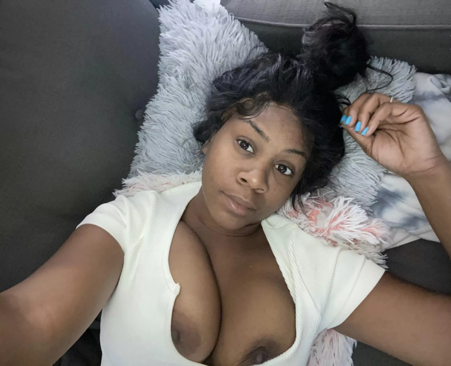 my fat n….r milf tits are exposed would you rather fuck them or just spìt in my n….r face daddy ? 😽😽kik/wickr: yayasonasty