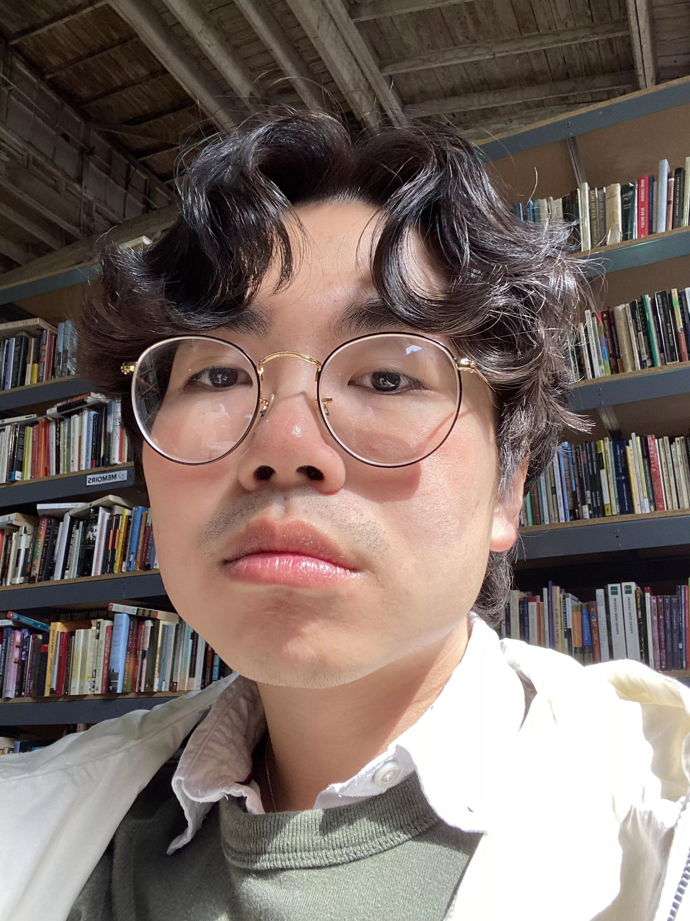 Need me some gaymer friends. OW/LoL/Apex/genshin? 👀