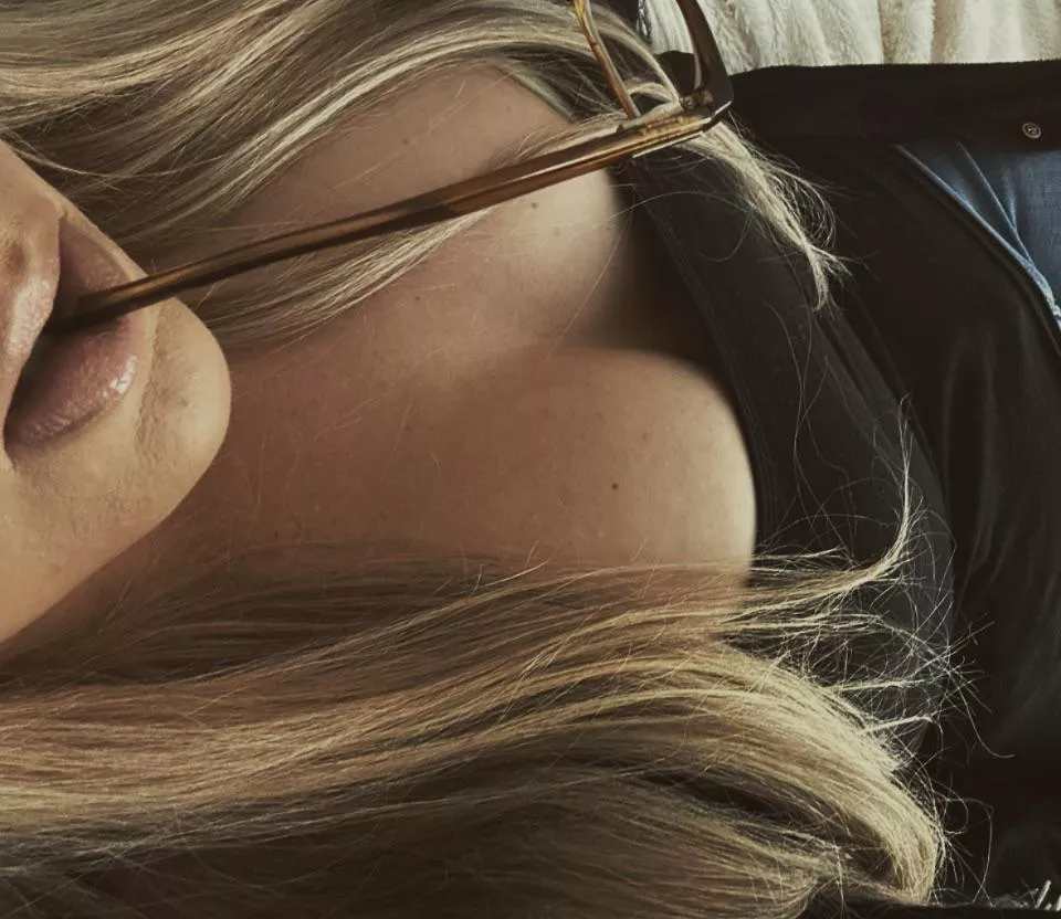 Never know how much I cared. When you put your arms around me. I get a fever that’s so hard to bear.